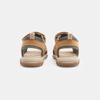 صندل لجميع التضاريس بيج من الجلد للأولاد الرضع